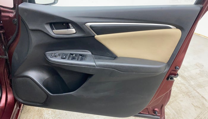 2015 Honda Jazz 1.2L I-VTEC V AT, Petrol, Automatic, 1,03,960 km, Driver Side Door Panels Control