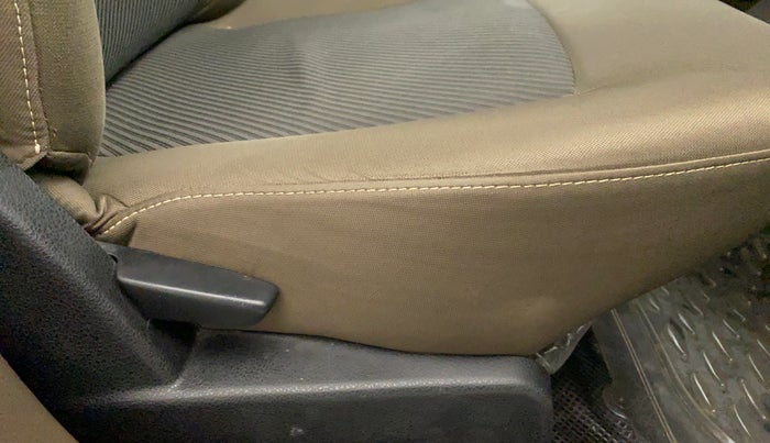 2019 Renault Duster 110 PS RXS 4X2 AMT DIESEL, Diesel, Automatic, 51,311 km, Driver Side Adjustment Panel