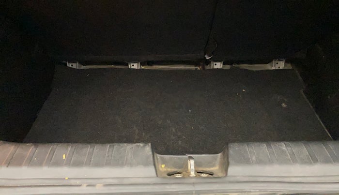 2021 Maruti Baleno ZETA PETROL 1.2, Petrol, Manual, 87,159 km, Boot Inside