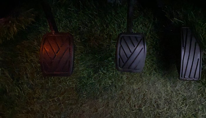 2021 Maruti Baleno ZETA PETROL 1.2, Petrol, Manual, 87,159 km, Pedals