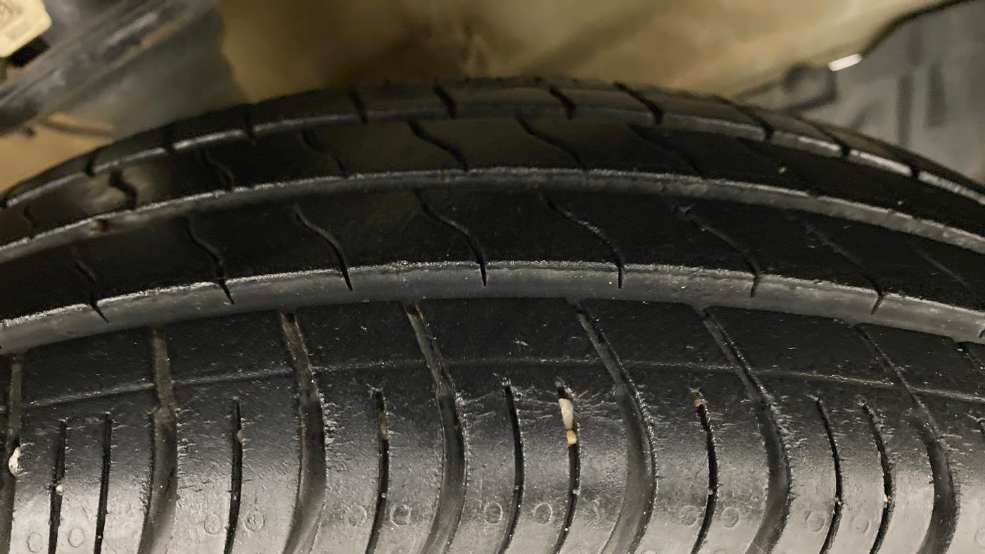2020 Maruti S PRESSO VXI PLUS, Petrol, Manual, 20,901 km, Right Front Tyre Tread