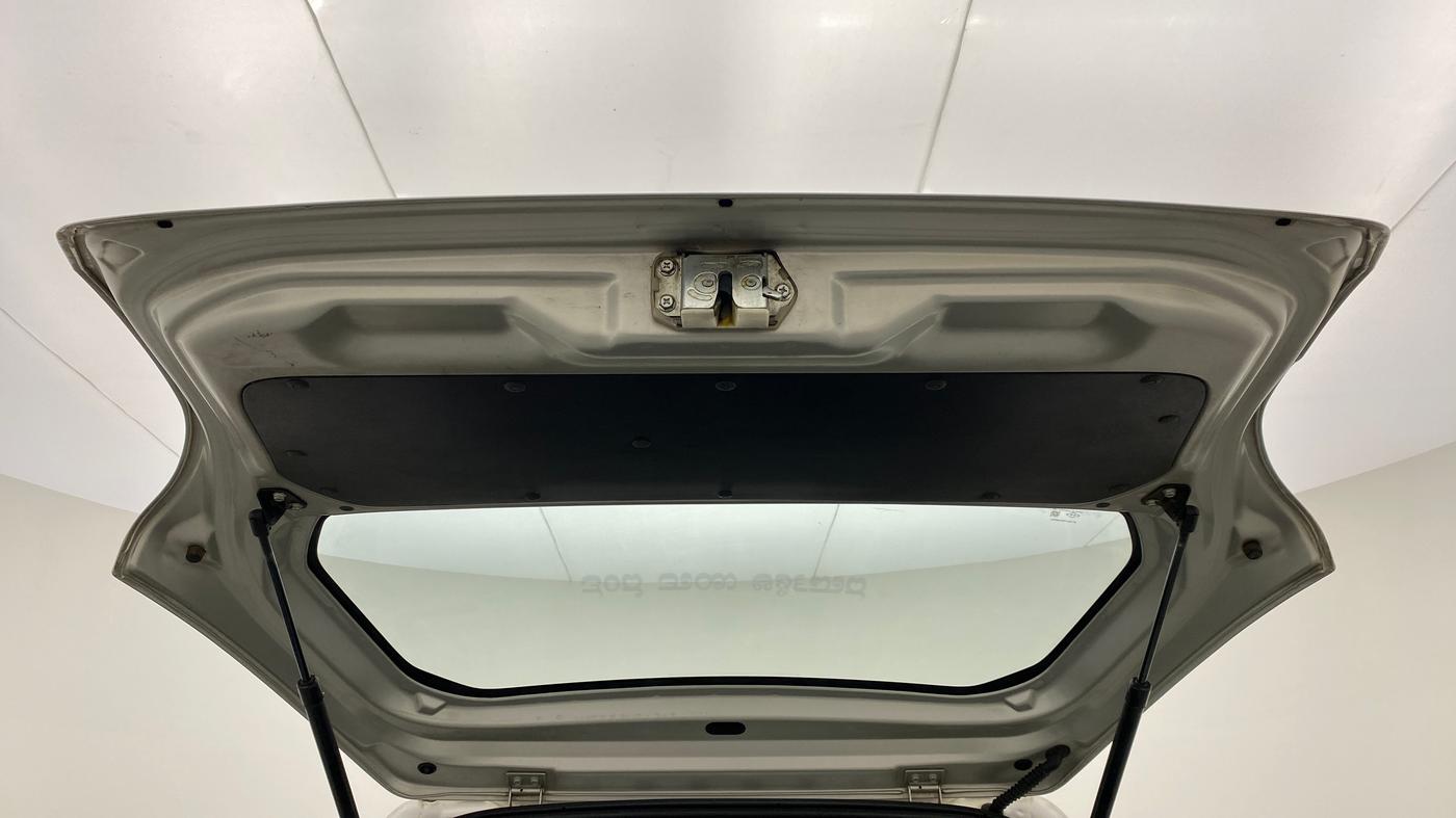 2010 Maruti Wagon R LXI, Petrol, Manual, 59,681 km, Boot Door Open