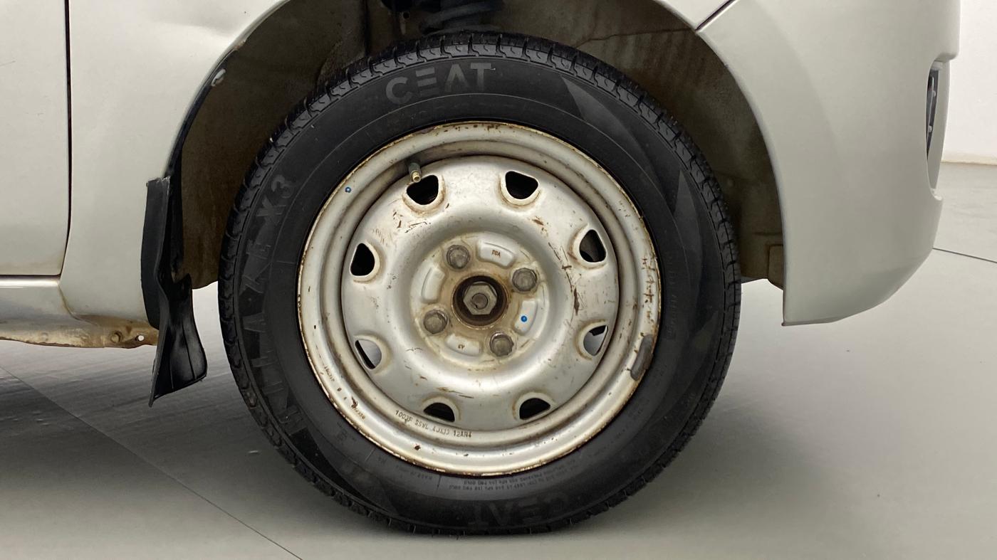 2010 Maruti Wagon R LXI, Petrol, Manual, 59,681 km, Right Front Wheel