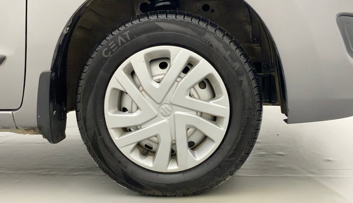 2018 Maruti Wagon R 1.0 LXI CNG, CNG, Manual, 73,062 km, Right Front Wheel