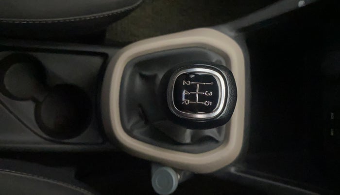 2014 Hyundai Grand i10 SPORTZ 1.2 KAPPA VTVT, Petrol, Manual, 39,981 km, Gear Lever