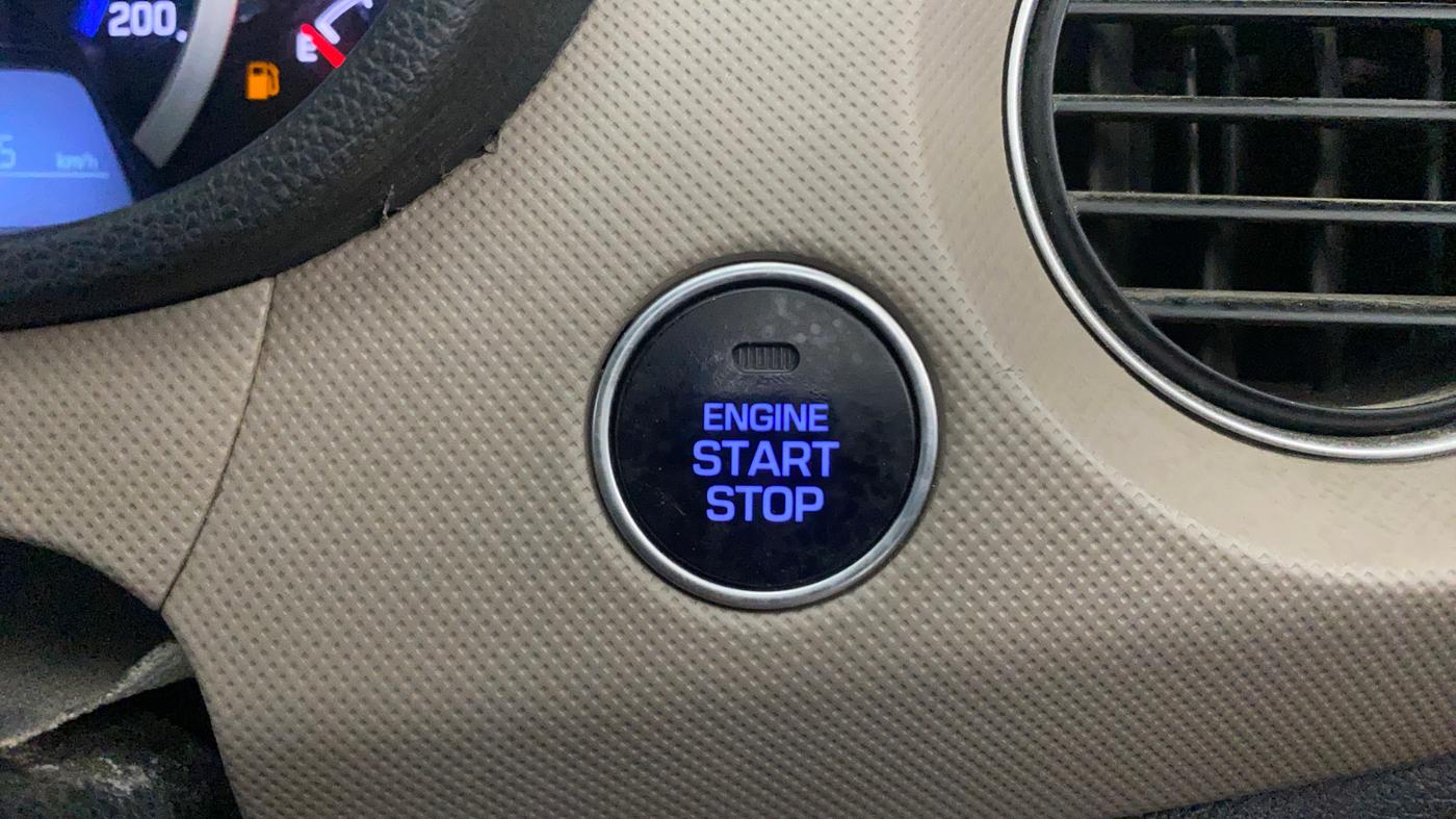 2014 Hyundai Grand i10 SPORTZ 1.2 KAPPA VTVT, Petrol, Manual, 40,044 km, Keyless Start/ Stop Button