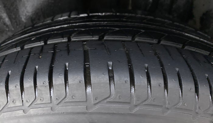 2018 Volkswagen Vento HIGHLINE PLUS TDI AT, Diesel, Automatic, 78,629 km, Left Rear Tyre Tread