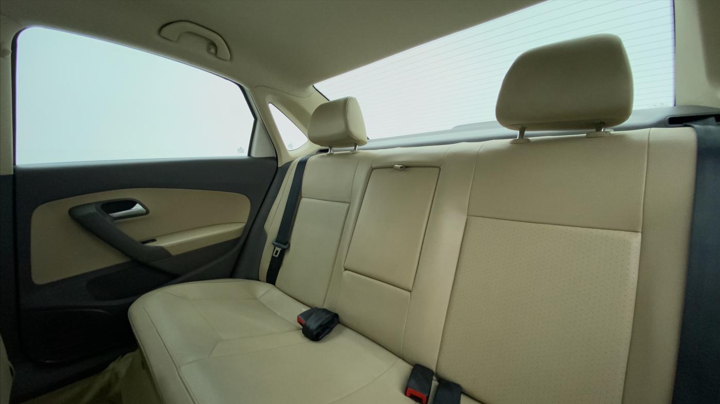 2018 Volkswagen Vento HIGHLINE PLUS TDI AT, Diesel, Automatic, 78,629 km, Right Side Rear Door Cabin
