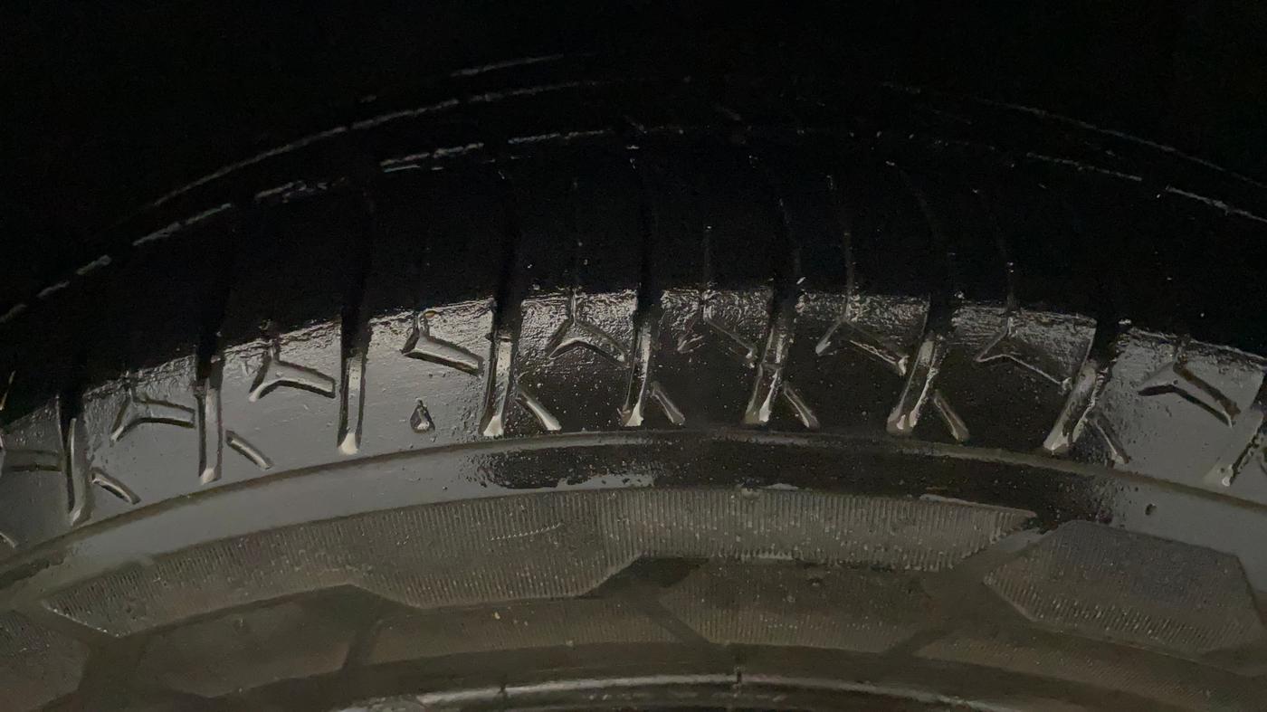 2014 Hyundai Xcent S 1.2, Petrol, Manual, 38,141 km, Right Front Tyre Tread