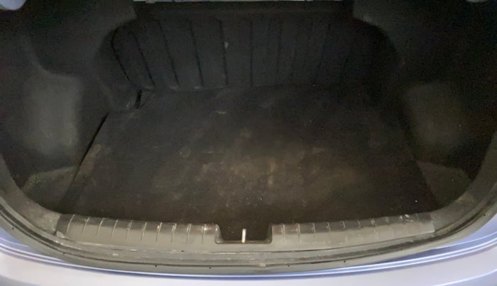 2014 Hyundai Xcent S 1.2, Petrol, Manual, 38,141 km, Boot Inside