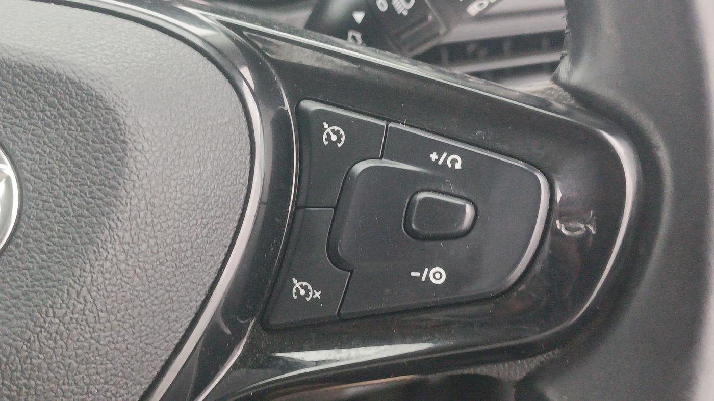 2022 Tata NEXON XZA PLUS (PREMIUM) KAZIRANGA PETROL, Petrol, Automatic, 29,118 km, Adaptive Cruise Control
