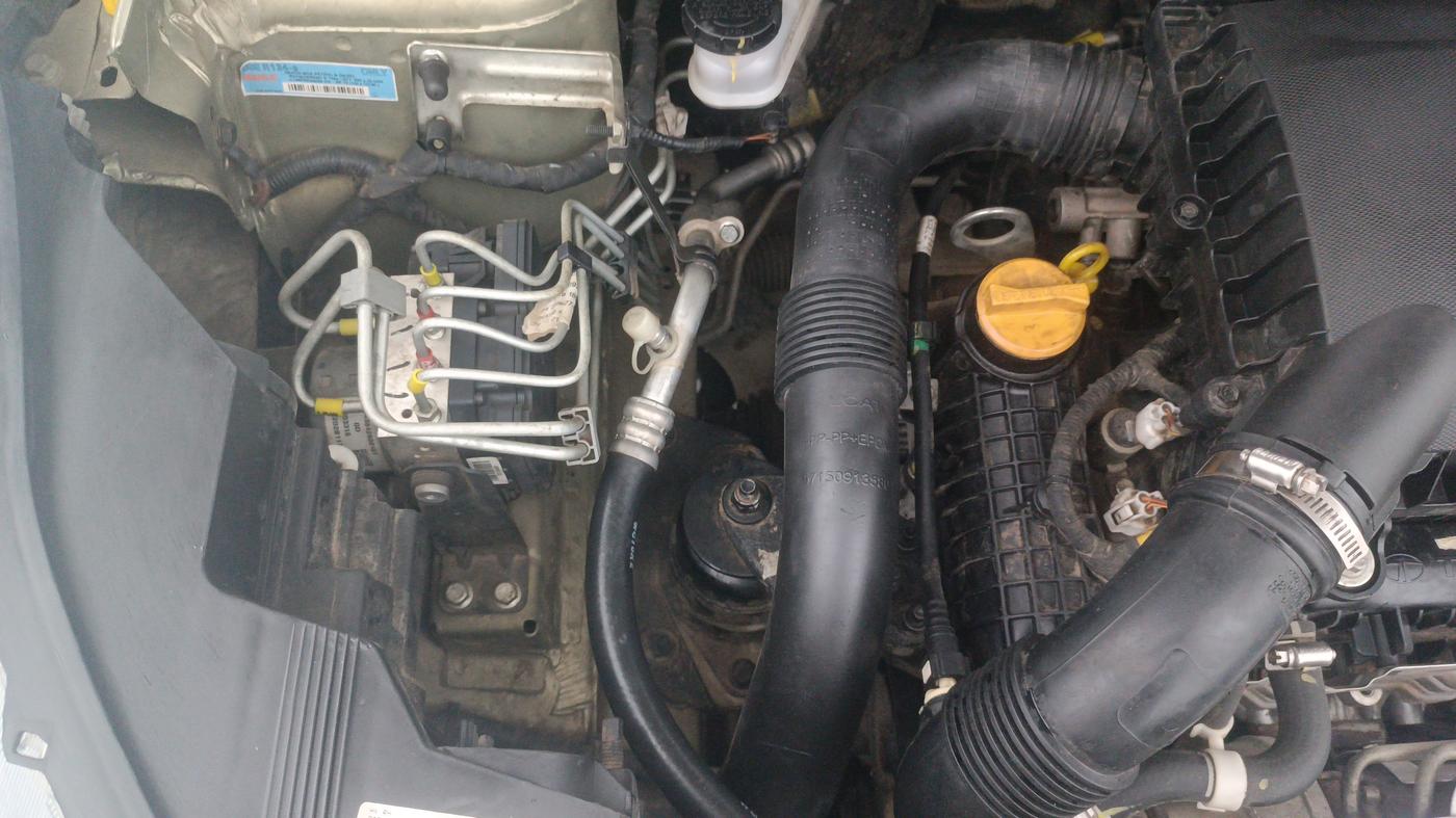 2022 Tata NEXON XZA PLUS (PREMIUM) KAZIRANGA PETROL, Petrol, Automatic, 29,118 km, Engine View - Right
