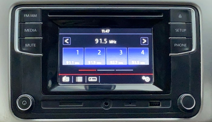 2016 Volkswagen Vento HIGHLINE TDI AT, Diesel, Automatic, 49,292 km, Infotainment System