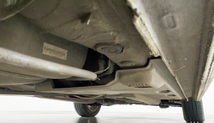 2016 Volkswagen Vento HIGHLINE TDI AT, Diesel, Automatic, 49,292 km, Right Side Underbody