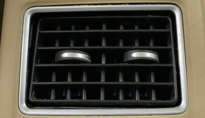 2016 Volkswagen Vento HIGHLINE TDI AT, Diesel, Automatic, 49,292 km, Rear AC Vents