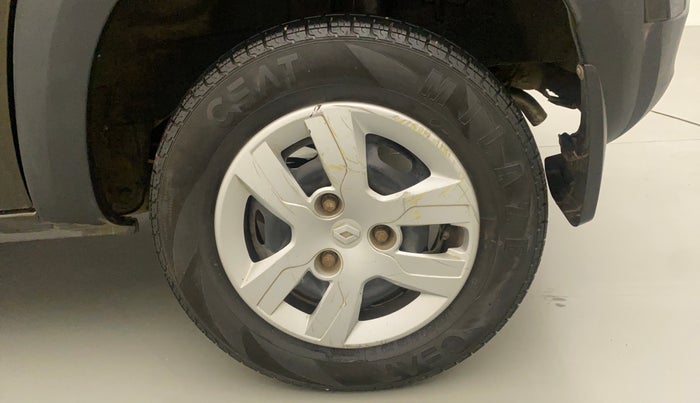 2016 Renault Kwid RXL, Petrol, Manual, 33,646 km, Left Rear Wheel