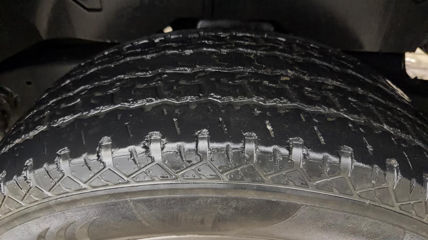2021 Mahindra Thar LX HT PETROL 4WD MT, Petrol, Manual, 48,223 km, Left Rear Tyre Tread