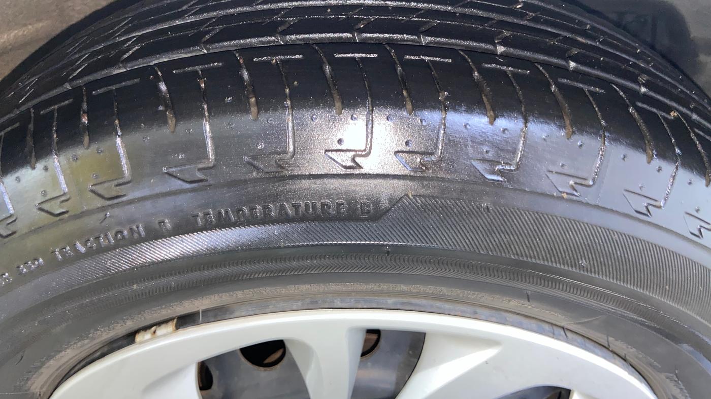 2023 Maruti Celerio ZXI, Petrol, Manual, 13,846 km, Right Front Tyre Tread