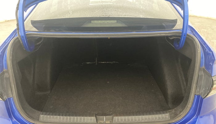 2022 Volkswagen VIRTUS TOPLINE TSI 1.0 MT, Petrol, Manual, 63,711 km, Boot Inside