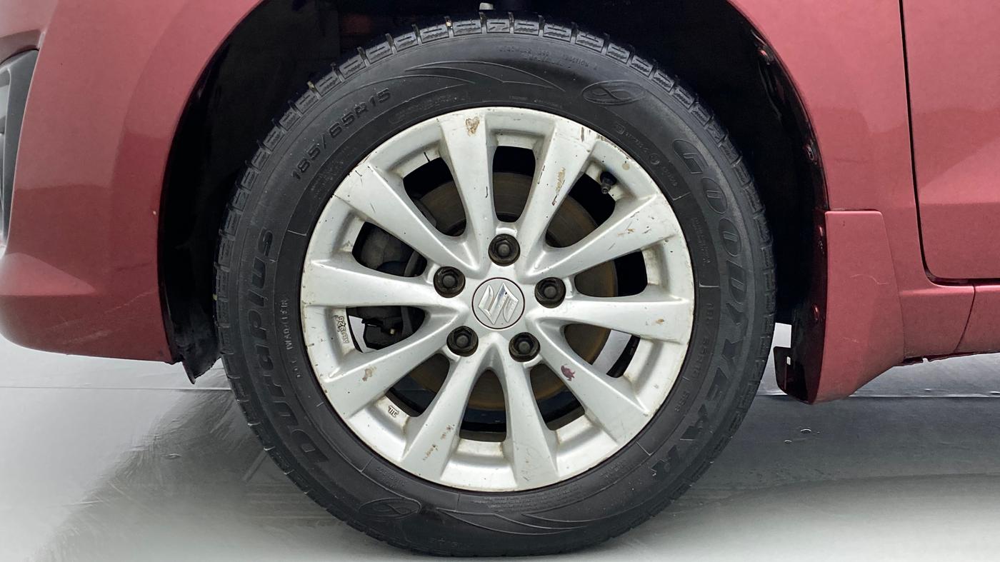 2013 Maruti Ertiga ZXI, Petrol, Manual, 50,227 km, Left Front Wheel