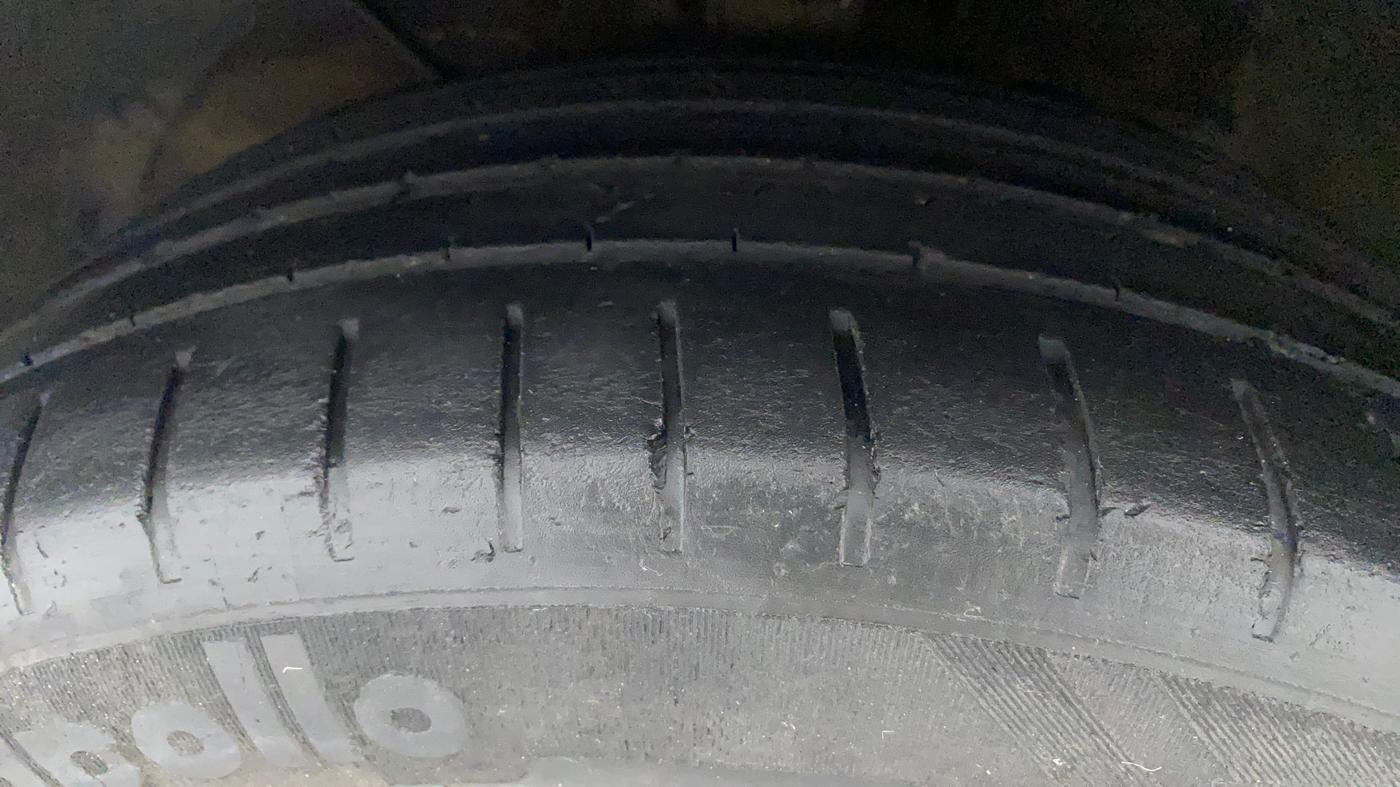 2018 Maruti Baleno ALPHA CVT PETROL 1.2, Petrol, Automatic, 28,582 km, Left Front Tyre Tread