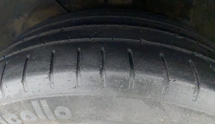 2018 Maruti Baleno ALPHA CVT PETROL 1.2, Petrol, Automatic, 28,582 km, Left Front Tyre Tread
