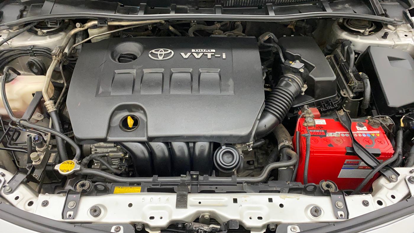 2011 Toyota Corolla Altis G PETROL, Petrol, Manual, 1,02,588 km, Open Bonet