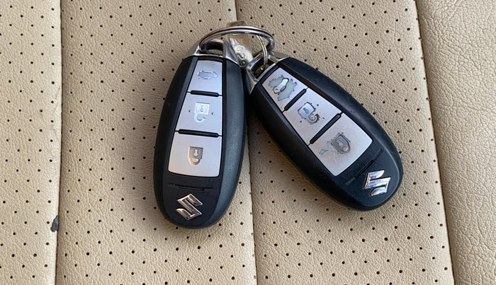 2022 Maruti Ciaz ZETA AT 1.5  SHVS PETROL, Petrol, Automatic, 73,208 km, Key Close Up