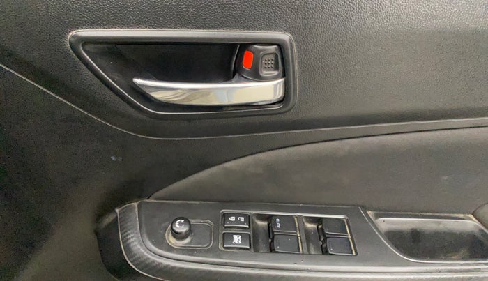 2022 Maruti Swift VXI, Petrol, Manual, 4,021 km, Driver Side Door Panels Control