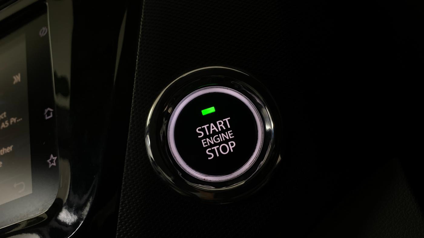 2022 Tata TIGOR XZ PLUS CNG, CNG, Manual, 1,00,828 km, Keyless Start/ Stop Button