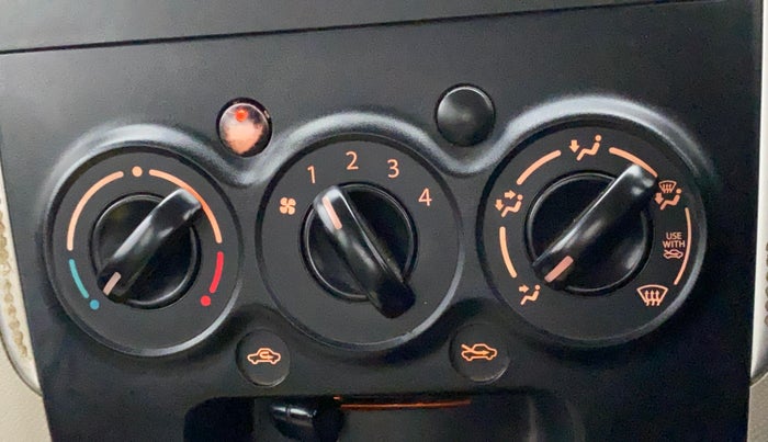 2014 Maruti Wagon R 1.0 LXI, Petrol, Manual, 77,344 km, AC Unit - Minor issues in the main switch
