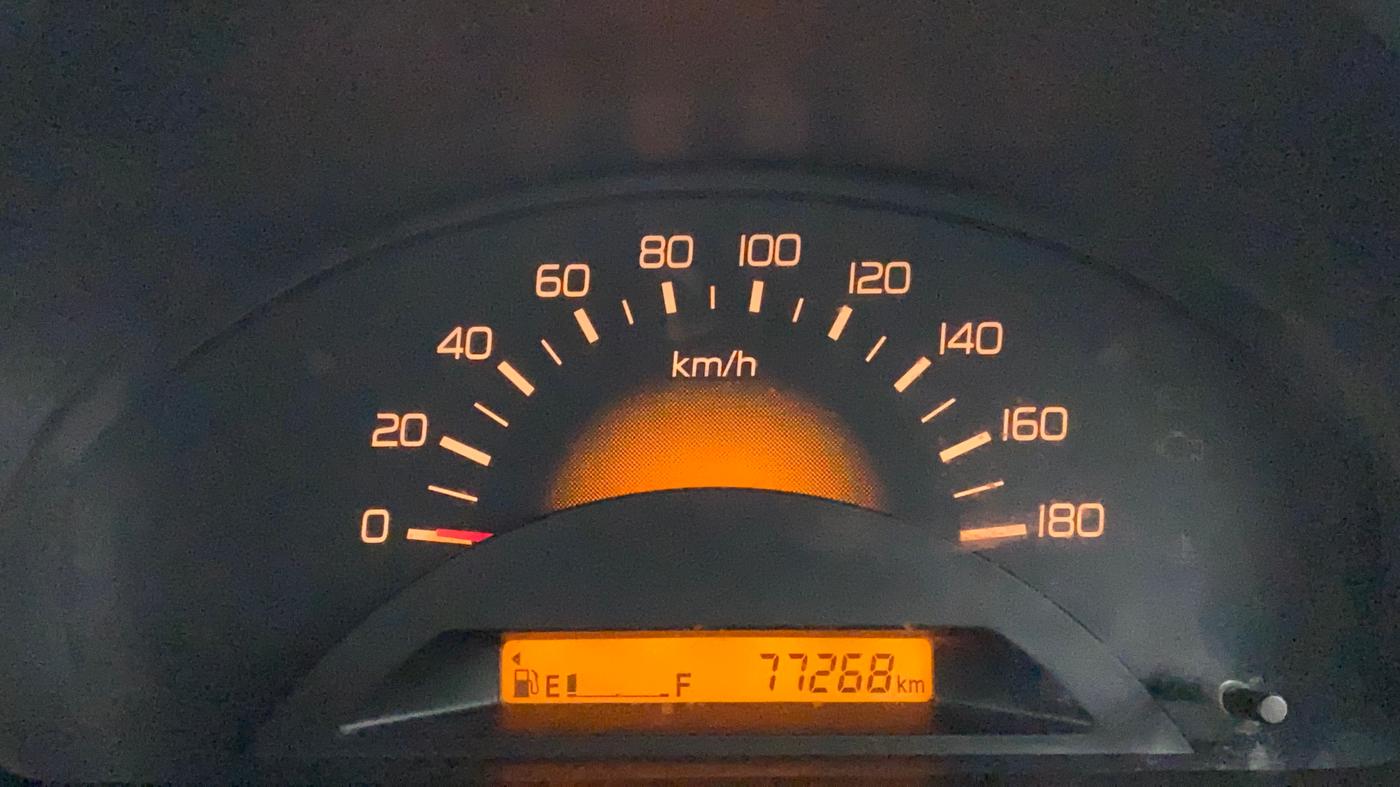 2014 Maruti Wagon R 1.0 LXI, Petrol, Manual, 77,344 km, Odometer Image