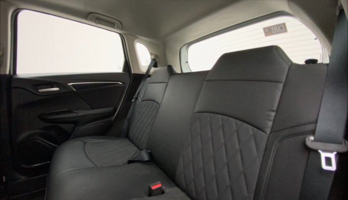 2020 Honda WR-V 1.2L I-VTEC VX MT, Petrol, Manual, 13,861 km, Right Side Rear Door Cabin