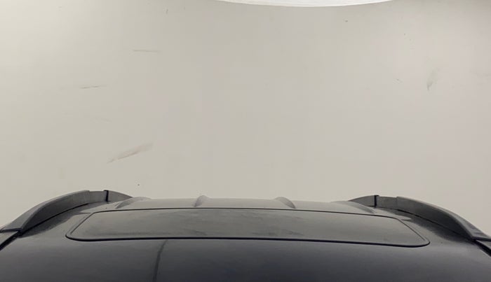 2016 Mahindra XUV500 W10 AT, Diesel, Automatic, 82,399 km, Moonroof/ Sunroof