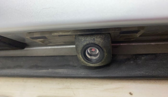 2020 Skoda Rapid 1.0 AMBITION TSI MT, Petrol, Manual, 23,996 km, Parking Camera