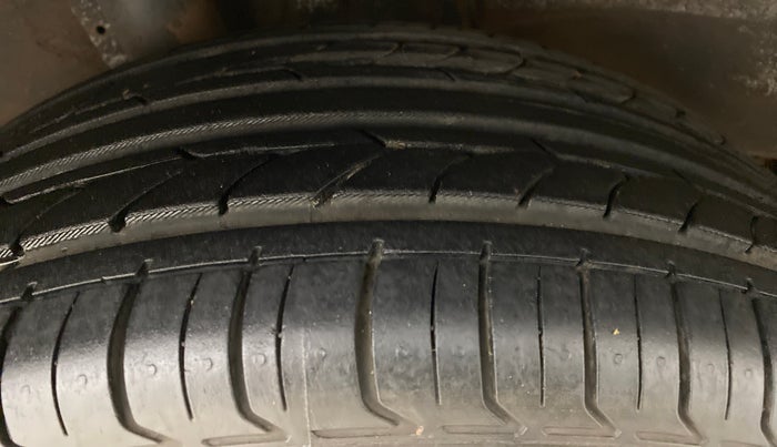 2014 Hyundai Elite i20 ASTA 1.2, Petrol, Manual, 80,894 km, Right Rear Tyre Tread