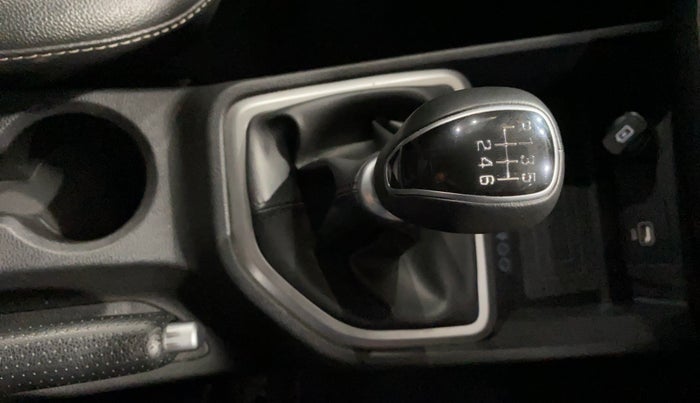 2018 Hyundai Creta SX (O) 1.6 PETROL, Petrol, Manual, 13,325 km, Gear Lever