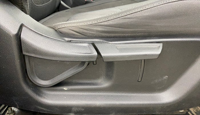 2019 KIA SELTOS HTK PLUS 1.5, Petrol, Manual, 72,140 km, Driver Side Adjustment Panel