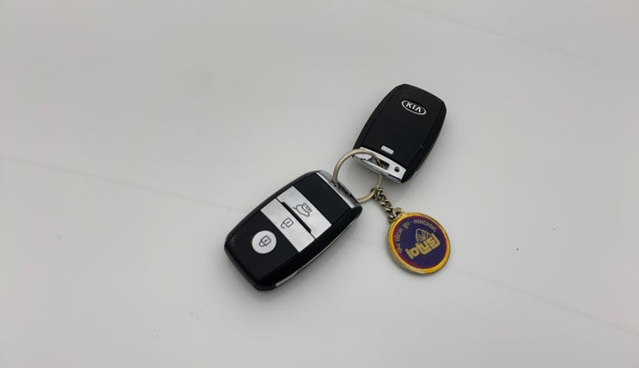 2019 KIA SELTOS HTK PLUS 1.5, Petrol, Manual, 72,140 km, Key Close Up