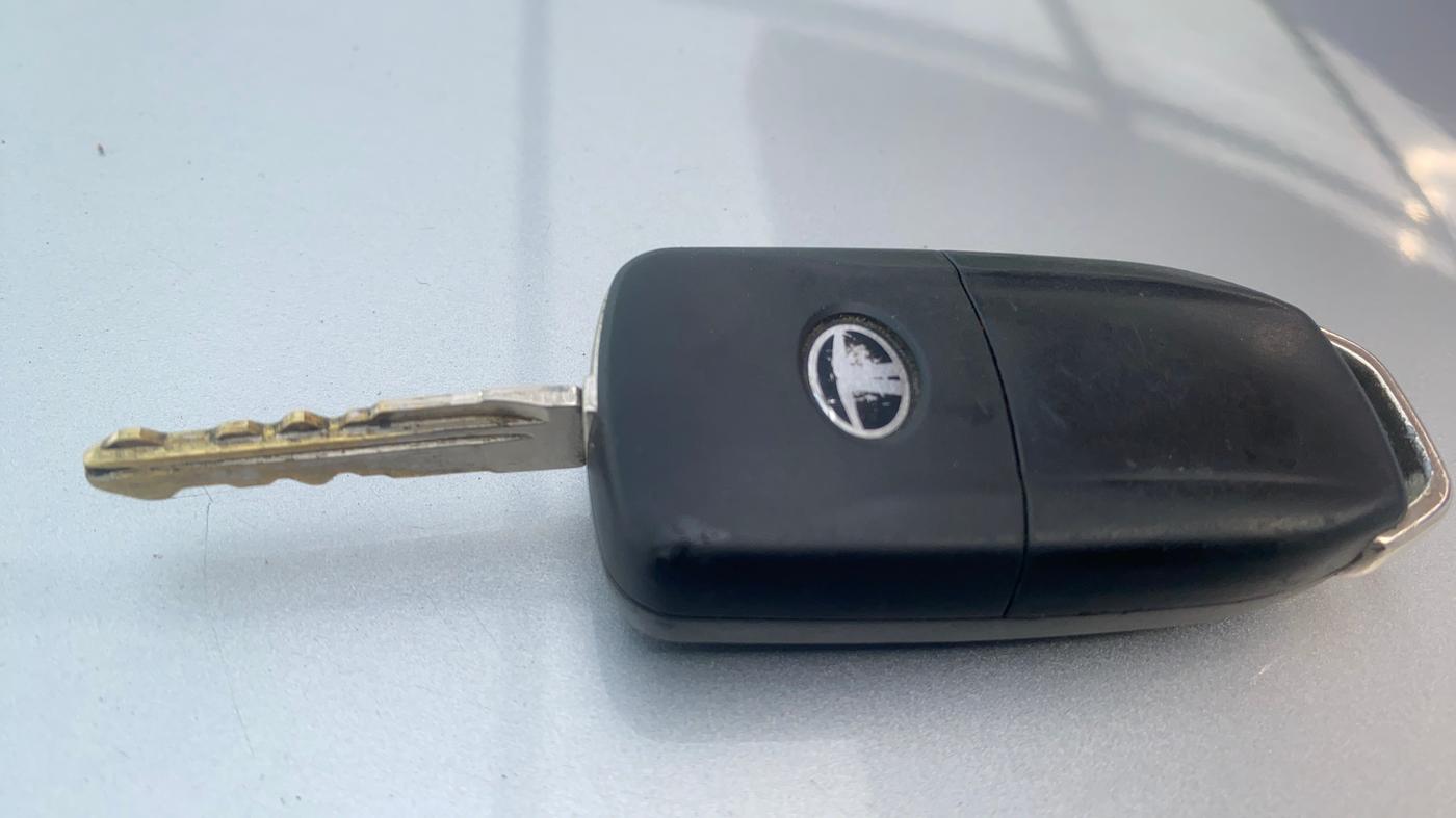 2018 Tata TIGOR XT PETROL, CNG, Manual, 62,047 km, Key Close Up