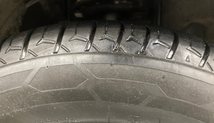 2020 Tata TIGOR XM PETROL, Petrol, Manual, 71,268 km, Right Front Tyre Tread