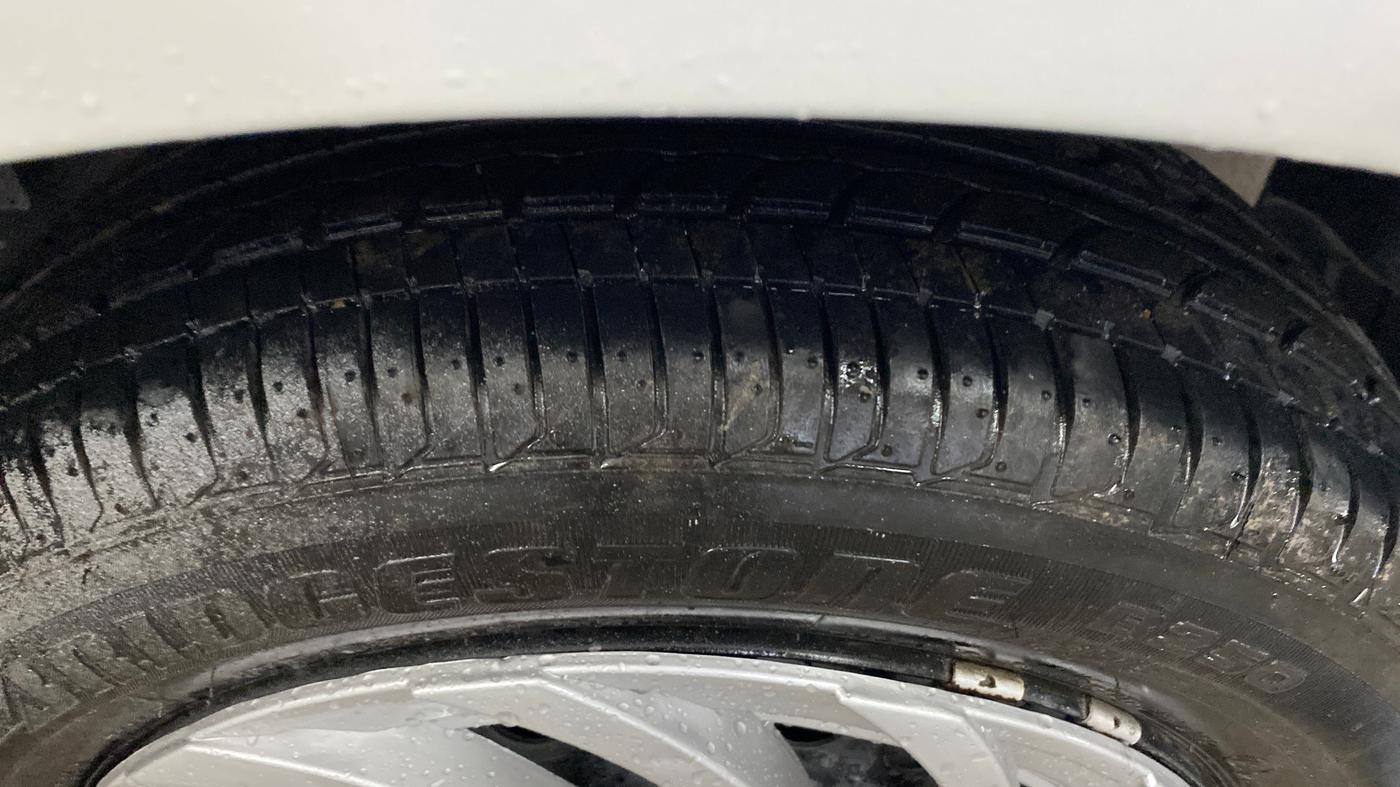2014 Honda City 1.5L I-VTEC SV, Petrol, Manual, 29,450 km, Left Rear Tyre Tread