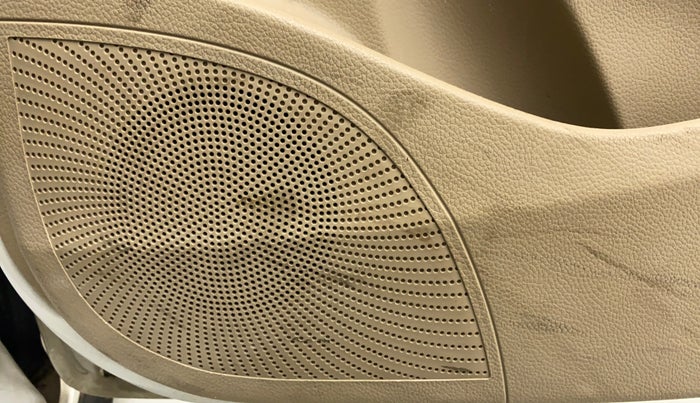 2016 Hyundai Eon MAGNA PLUS, CNG, Manual, 78,758 km, Speaker