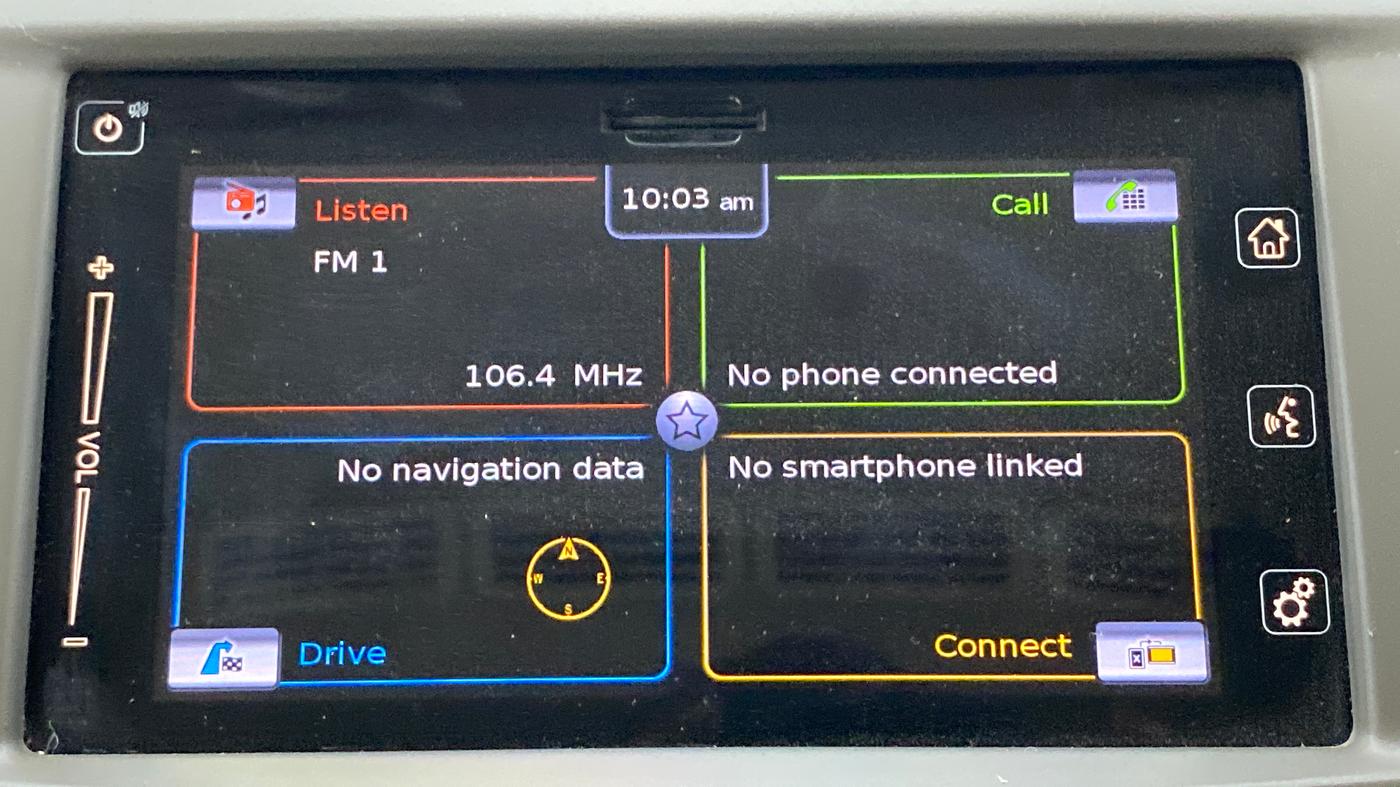 2018 Maruti Ertiga ZDI + SHVS, Diesel, Manual, 71,830 km, Infotainment System