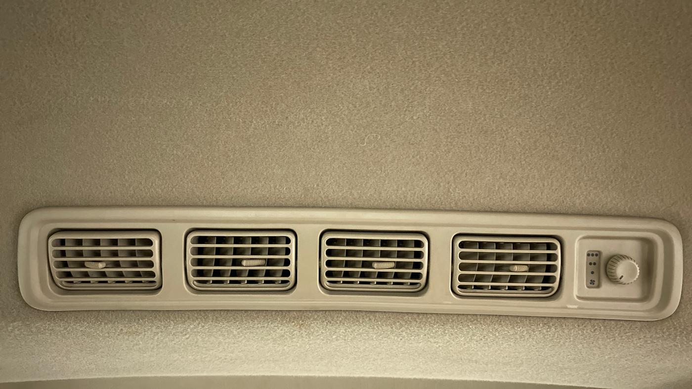 2018 Maruti Ertiga ZDI + SHVS, Diesel, Manual, 71,830 km, Rear AC Vents