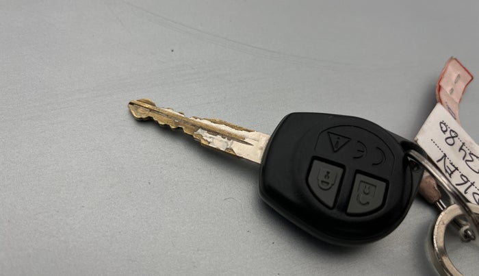 2025 Maruti Baleno DELTA PETROL 1.2, Petrol, Manual, 17,235 km, Key Close Up