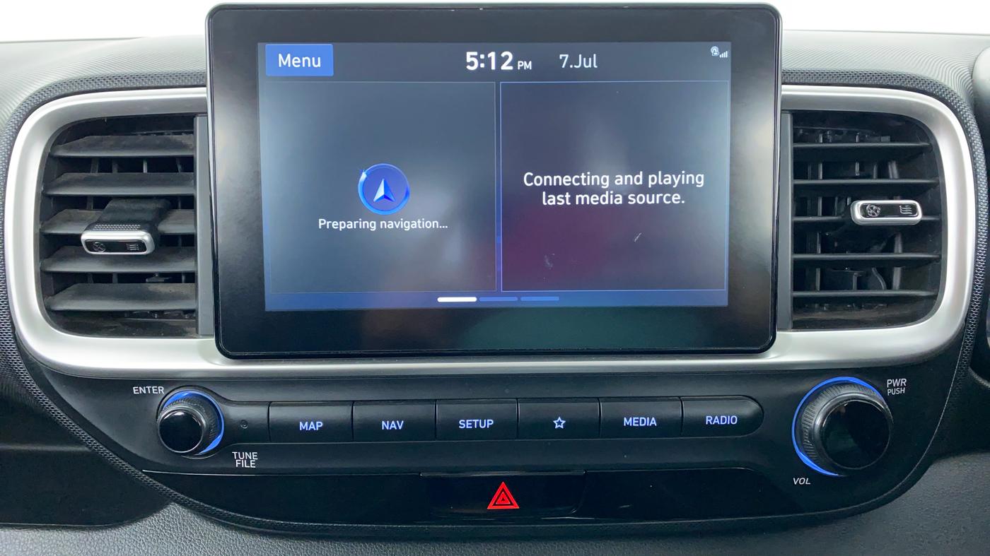 2019 Hyundai VENUE 1.0 TURBO GDI SX+ AT, Petrol, Automatic, 25,161 km, Infotainment System