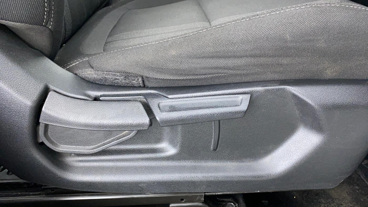 2019 Hyundai VENUE 1.0 TURBO GDI SX+ AT, Petrol, Automatic, 25,161 km, Driver Side Adjustment Panel