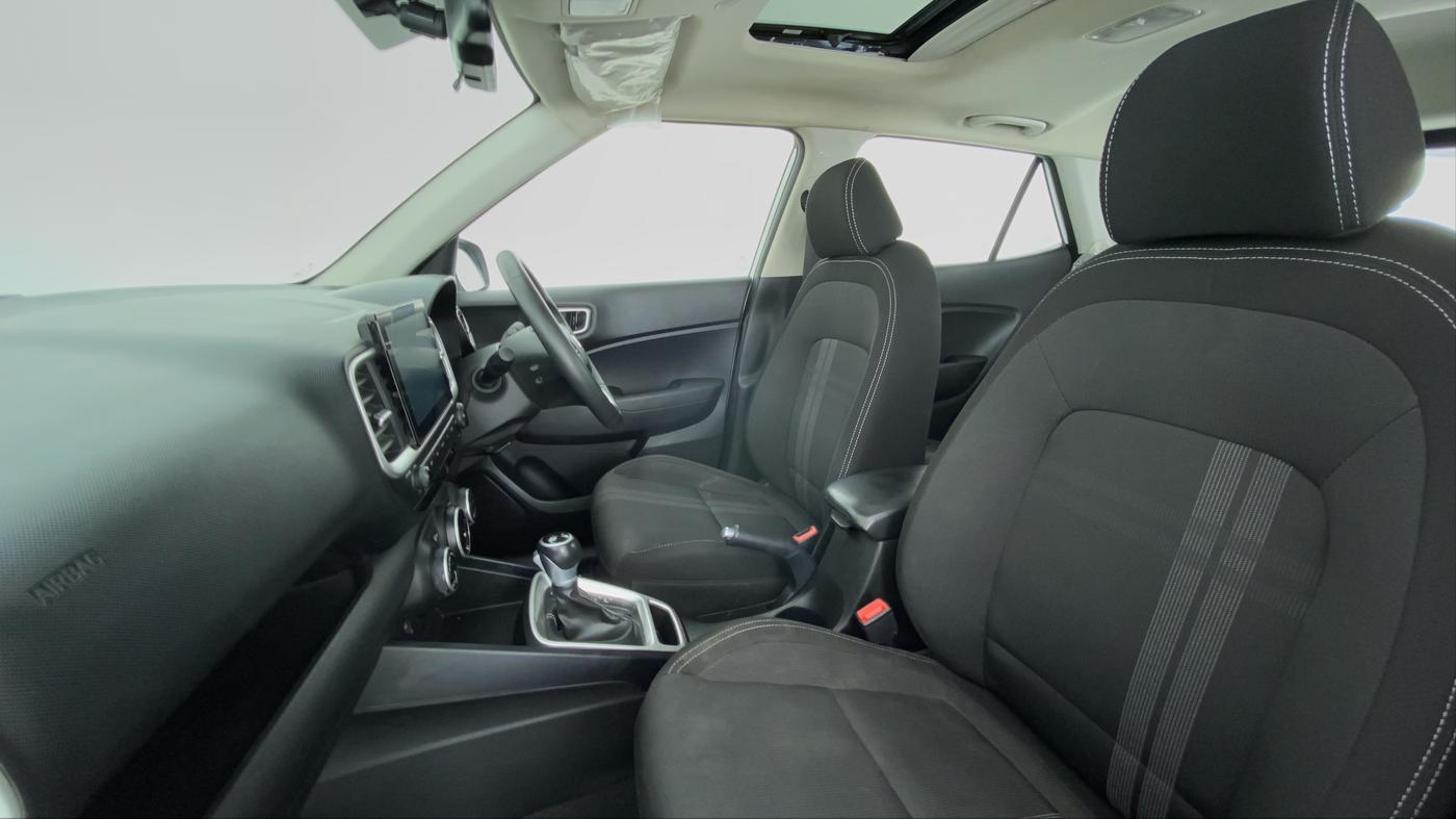 2019 Hyundai VENUE 1.0 TURBO GDI SX+ AT, Petrol, Automatic, 25,161 km, Right Side Front Door Cabin