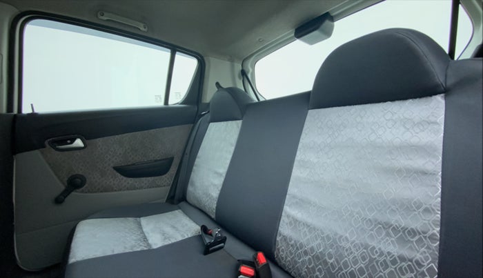 2017 Maruti Alto 800 LXI, Petrol, Manual, 66,230 km, Right Side Rear Door Cabin